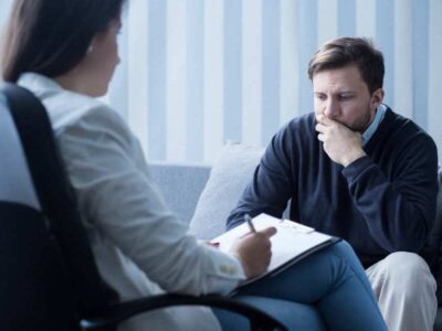 The 10 Misconceptions About Psychiatrists That Can Be Harmful